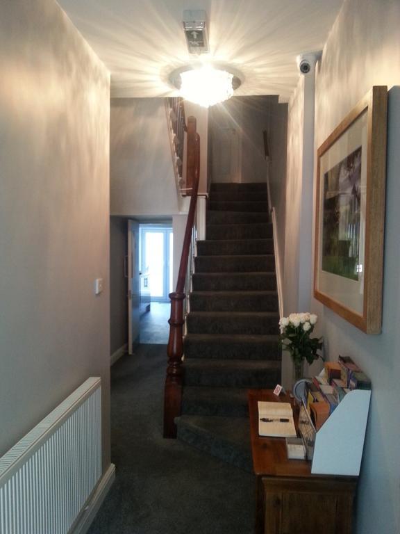 White Rose Guest House Tenby Ngoại thất bức ảnh
